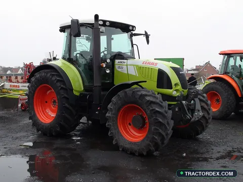 Claas Arion 630