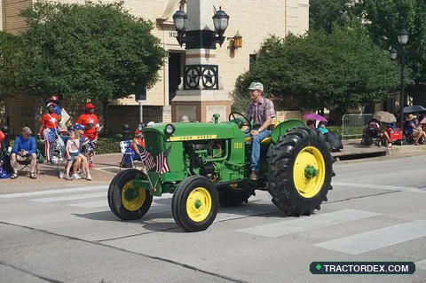 Deere 1010
