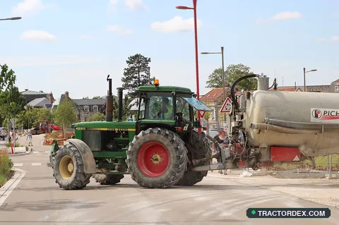 Deere 4250