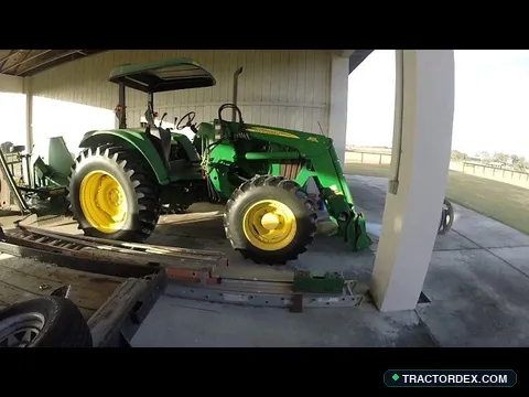 Deere 6415 (2003–2007)