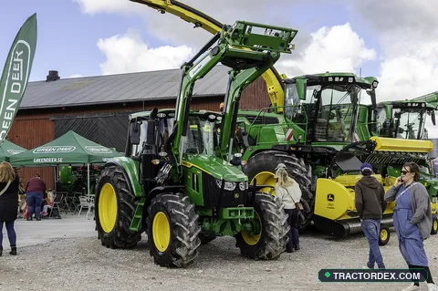 Deere 6M 125
