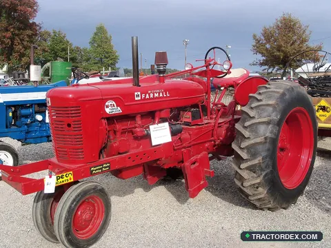 Farmall Super M - 1954 Farmall Super M-TA