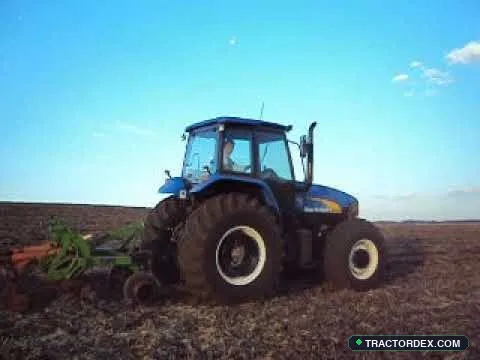 Ford-New Holland 7010