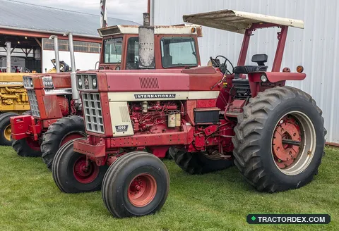 International Harvester 1066 - Farmall 1066 tractor MD3