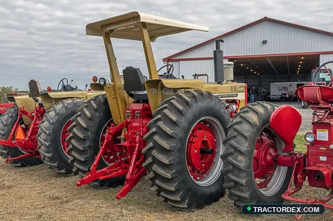 International Harvester 1456