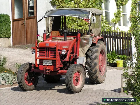 International Harvester D-439