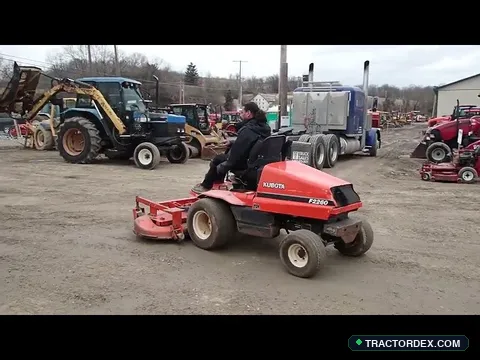 Kubota lawn tractors F2260