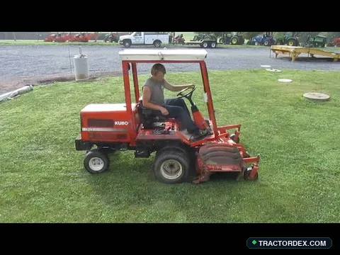 Kubota lawn tractors F2400