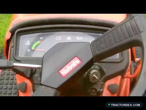 Kubota lawn tractors G1900