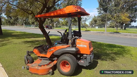 Kubota lawn tractors ZD331