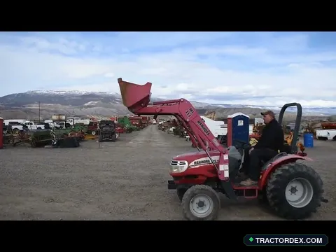 Mahindra 2815