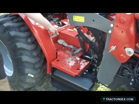 Massey Ferguson 1739E