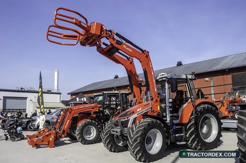 Massey Ferguson 5S.145