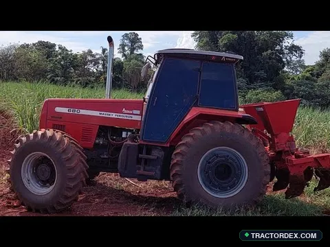 Massey Ferguson 660