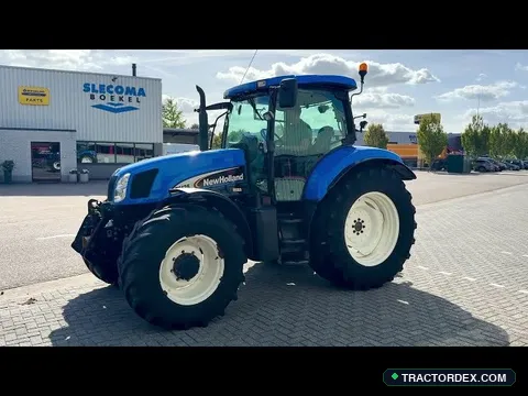 New Holland TS125A