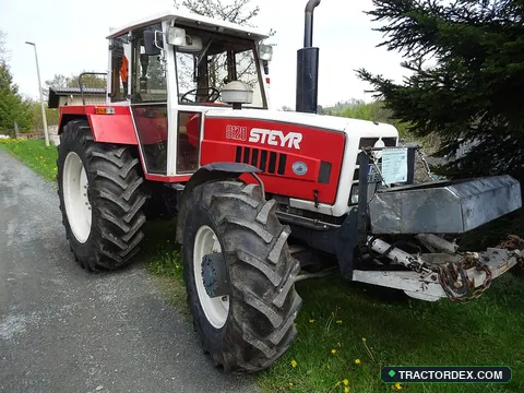 Steyr 8120