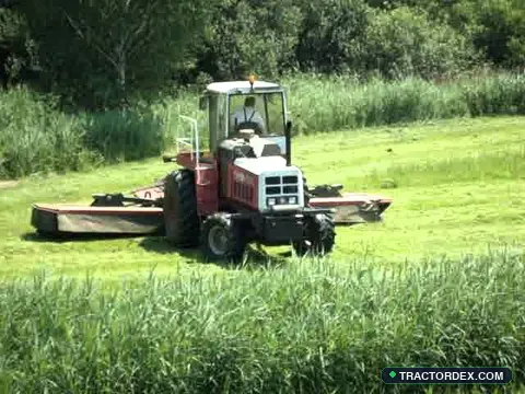 Steyr 8300